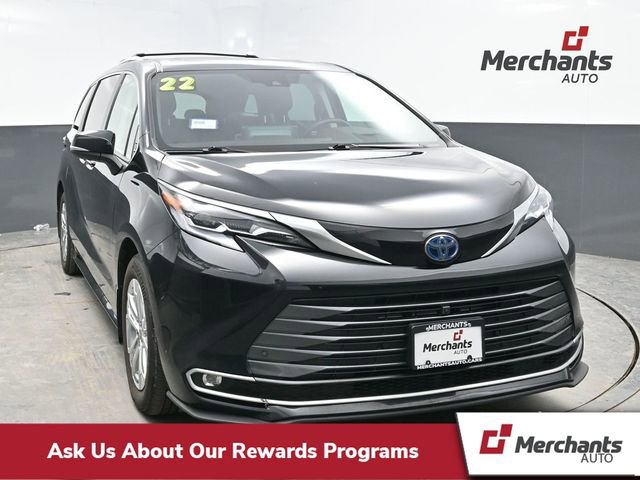 Used 2022 Toyota Sienna Platinum
