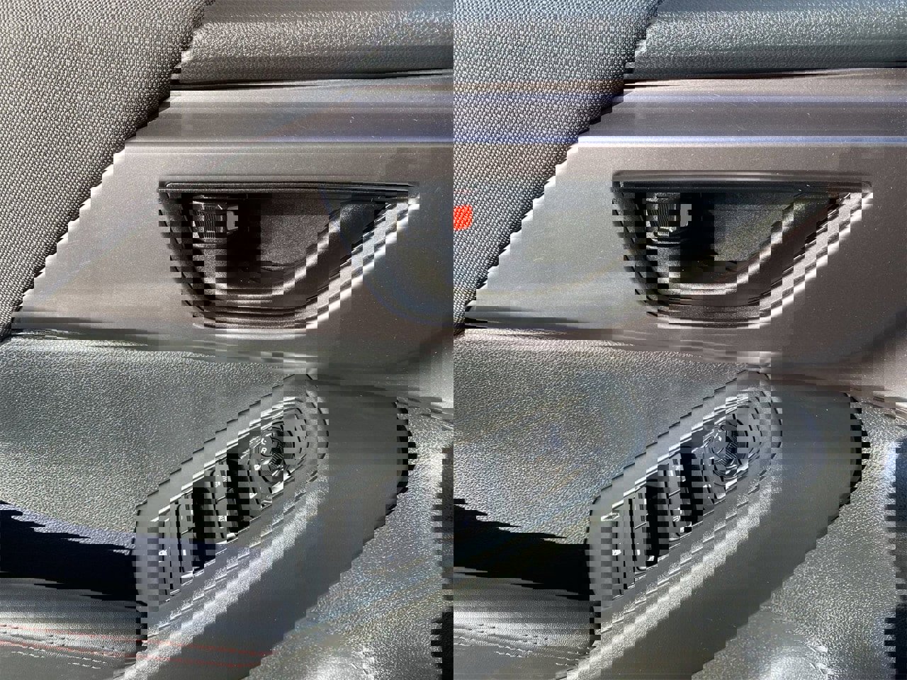 Certified 2024 Subaru Impreza 2.0i Sport image 18