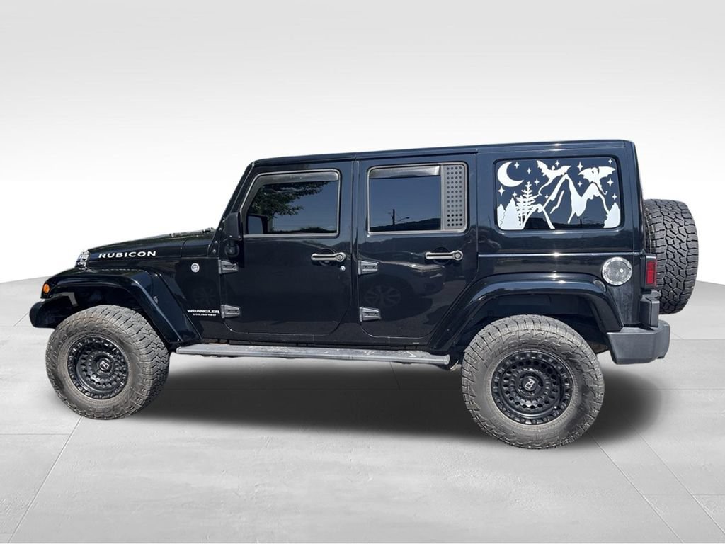 Used 2017 Jeep Wrangler Unlimited Rubicon w/ Connectivity Group AWD/4WD image 10
