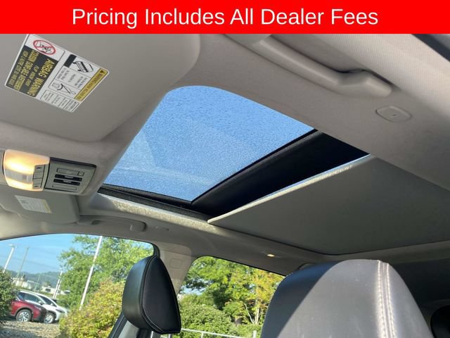 Used 2023 Nissan Rogue SL AWD/4WD image 25