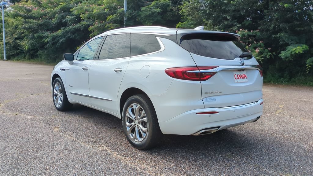 Used 2021 Buick Enclave Avenir w/ Avenir Technology Package FWD image 7