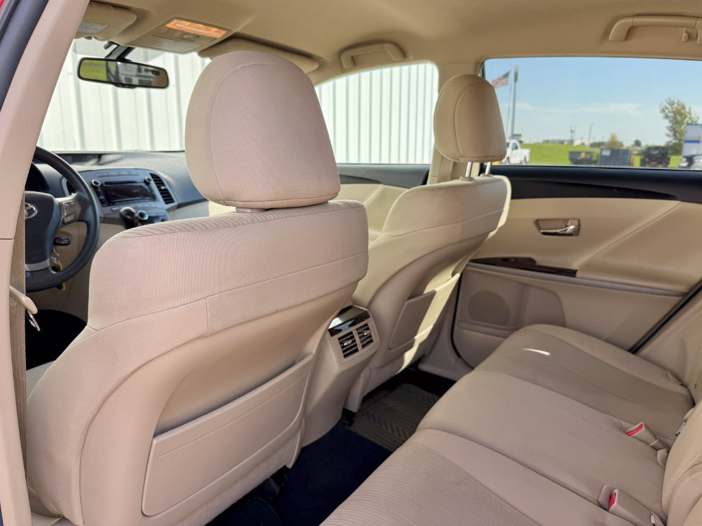 Used 2011 Toyota Venza FWD image 13