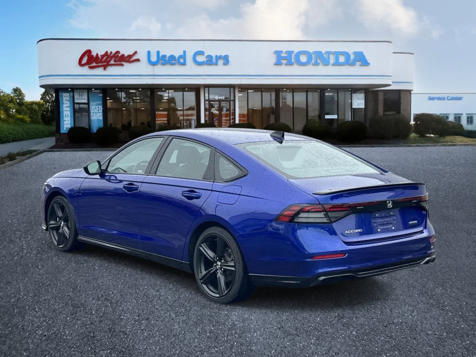 Used 2023 Honda Accord Sport image 3
