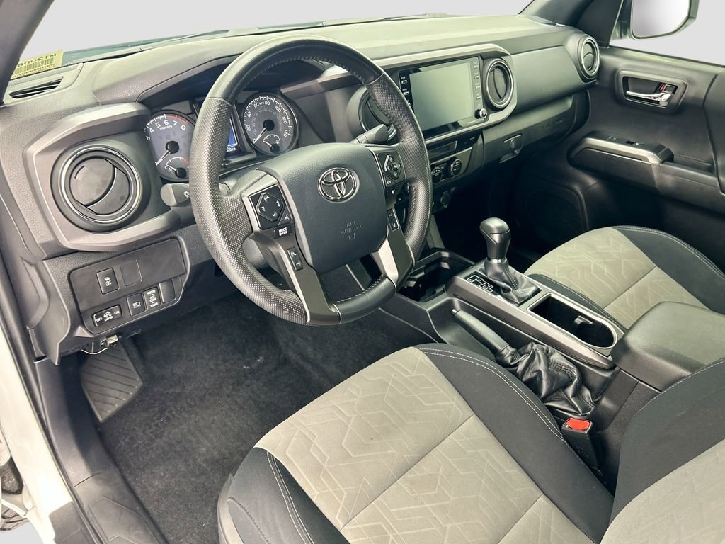Used 2023 Toyota Tacoma TRD Off-Road AWD/4WD image 9