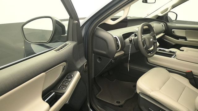 New 2027 Ford Expedition Active AWD/4WD image 14