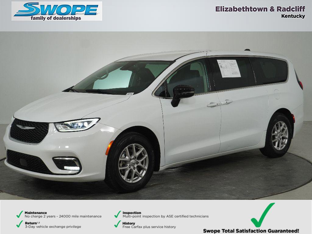 Certified 2024 Chrysler Pacifica Touring-L image 7