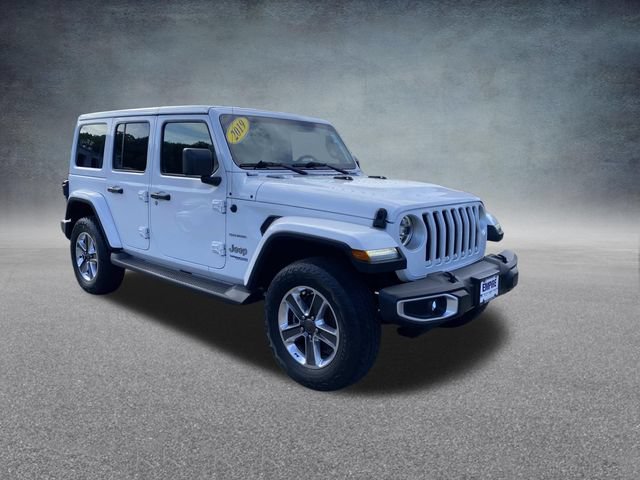 Used 2019 Jeep Wrangler Unlimited Sahara w/ Dual Top Group AWD/4WD image 4