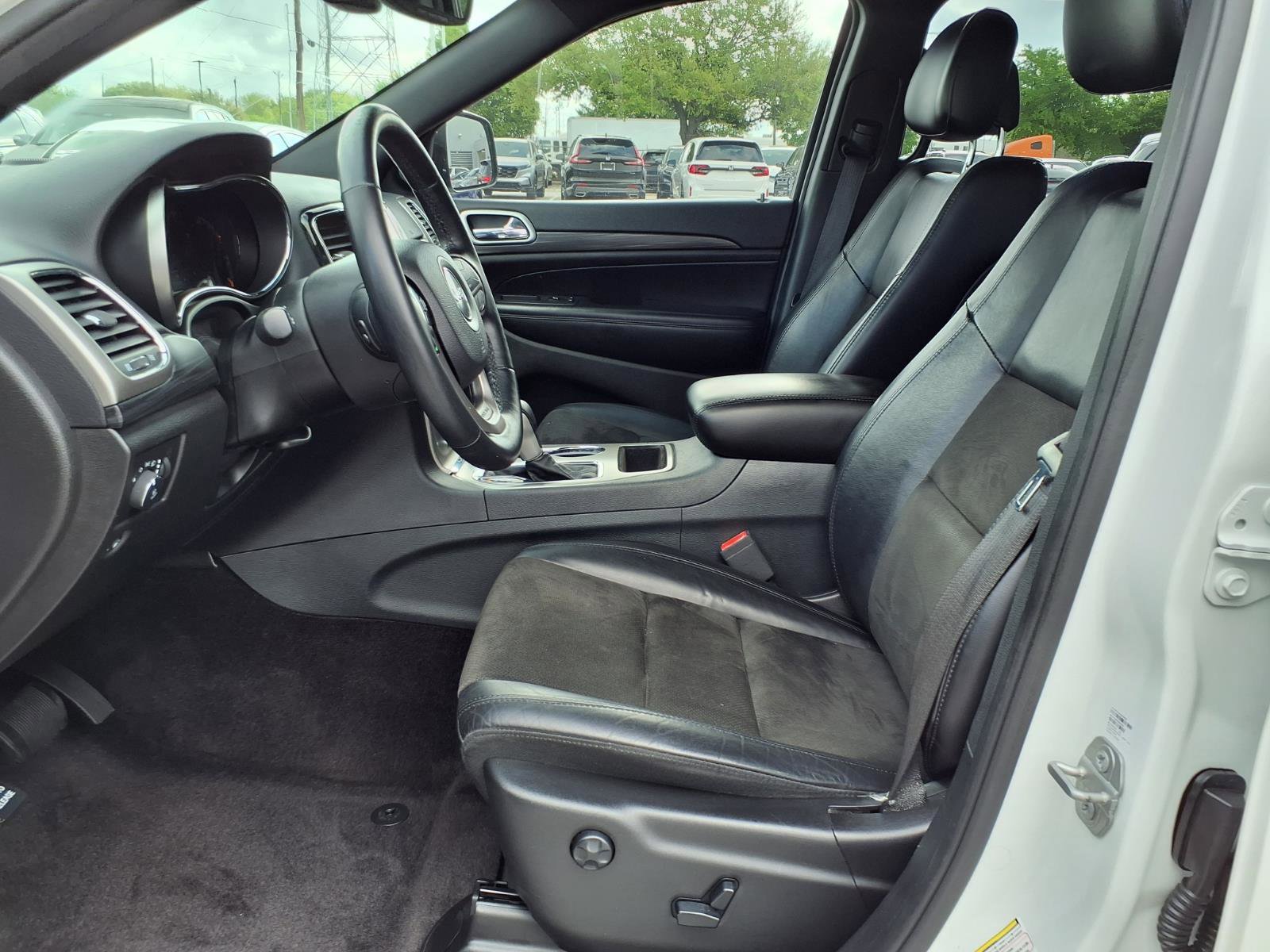 Used 2019 Jeep Grand Cherokee Altitude RWD image 20
