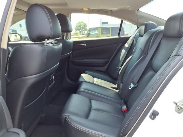 Used 2014 Nissan Maxima 3.5 SV w/ Sport Package FWD image 8