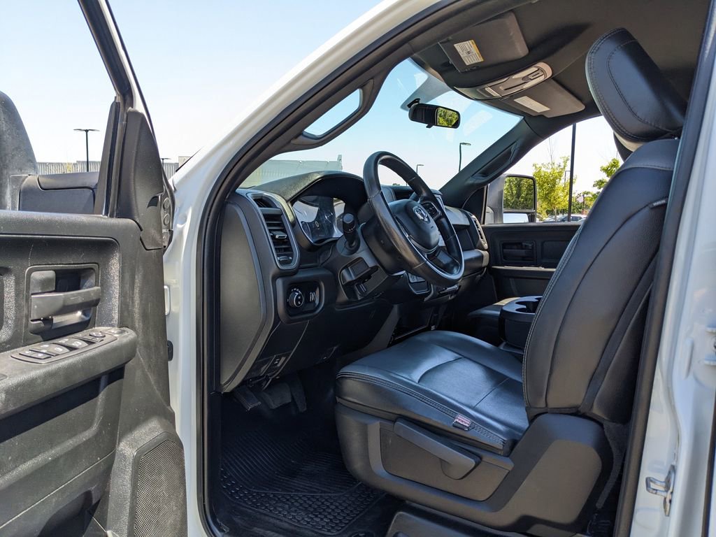 Used 2024 RAM 2500 Tradesman w/ Chrome Appearance Group AWD/4WD image 36