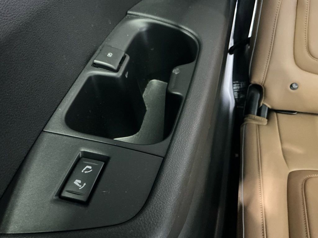 Used 2025 INFINITI QX80 Sensory image 33