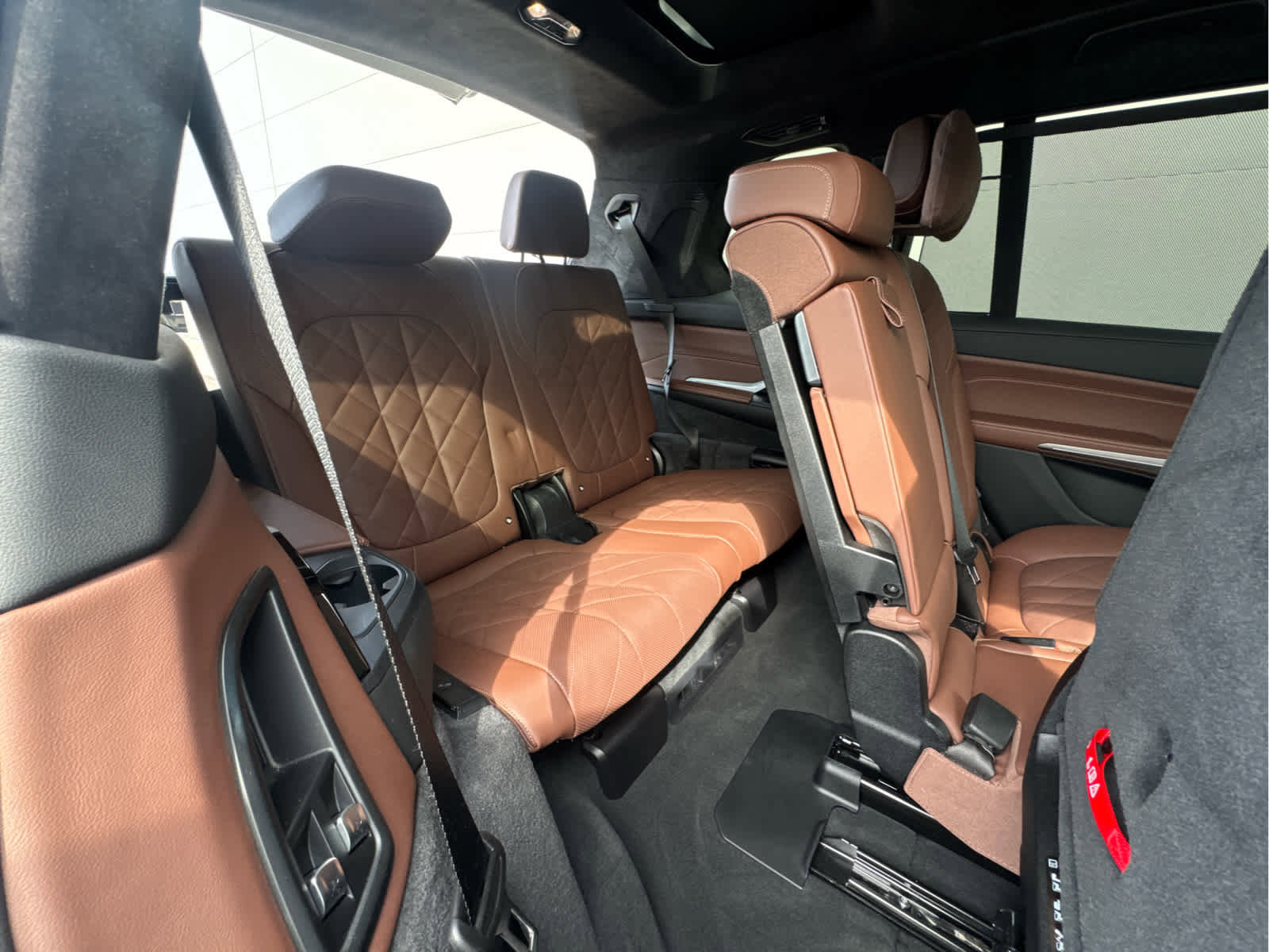 Used 2026 BMW X7 xDrive40i w/ Executive Package AWD/4WD image 29