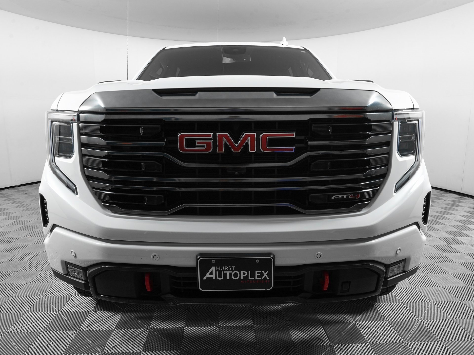 Used 2023 GMC Sierra 1500 AT4 w/ AT4 Premium Package image 2