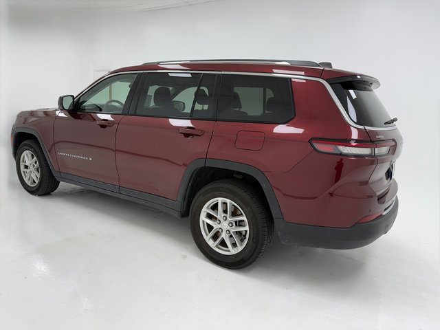 Used 2023 Jeep Grand Cherokee L Laredo image 17