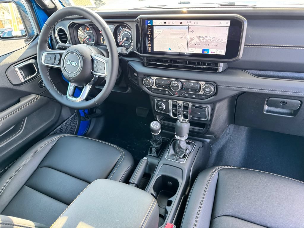 New 2026 Jeep Wrangler Unlimited Sahara AWD/4WD image 11