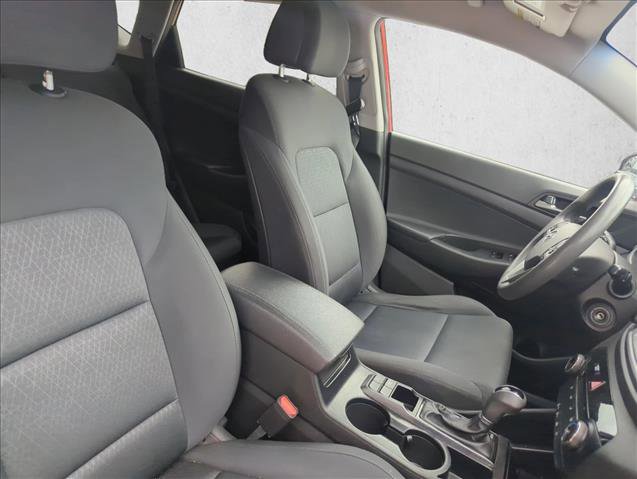 Used 2017 Hyundai Tucson SE image 18