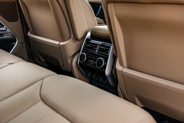 New 2026 Land Rover Range Rover SE AWD/4WD image 48