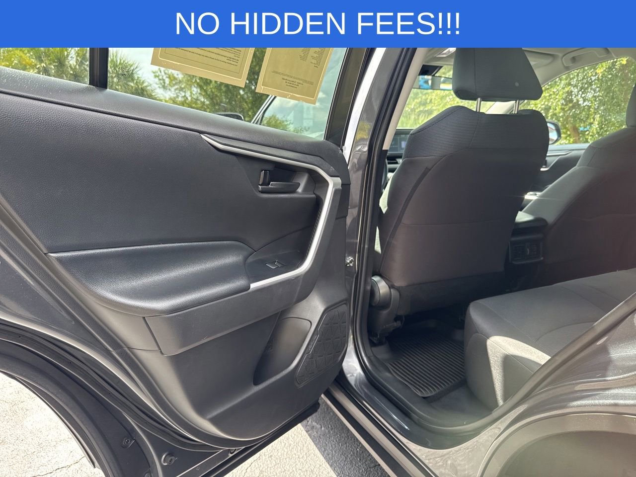 Used 2022 Toyota RAV4 LE FWD image 35