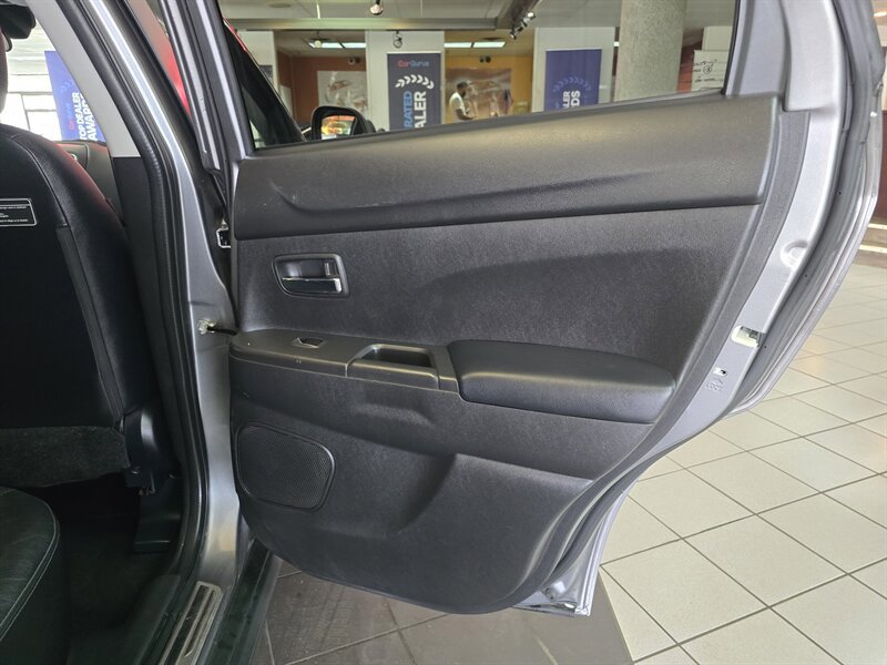 Used 2015 Mitsubishi Outlander Sport SE AWD/4WD image 15