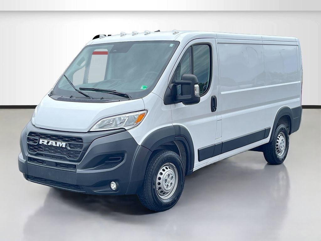 Used 2025 RAM ProMaster 1500 w/ Convenience Group FWD image 3