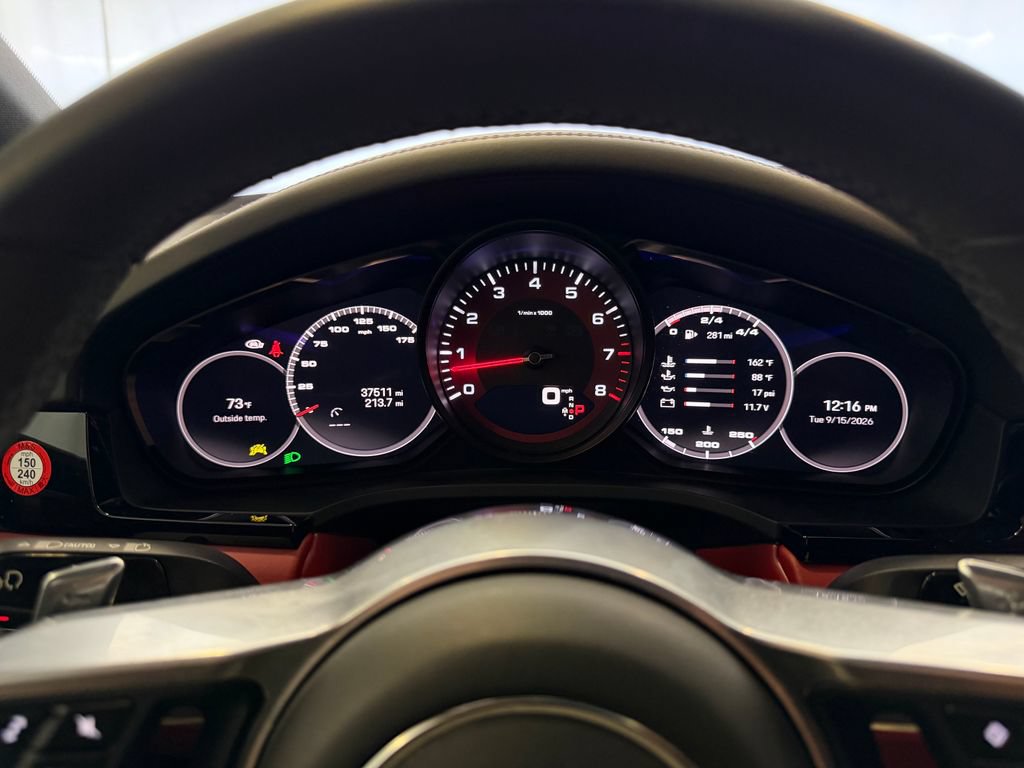 Certified 2023 Porsche Cayenne Coupe AWD/4WD image 19