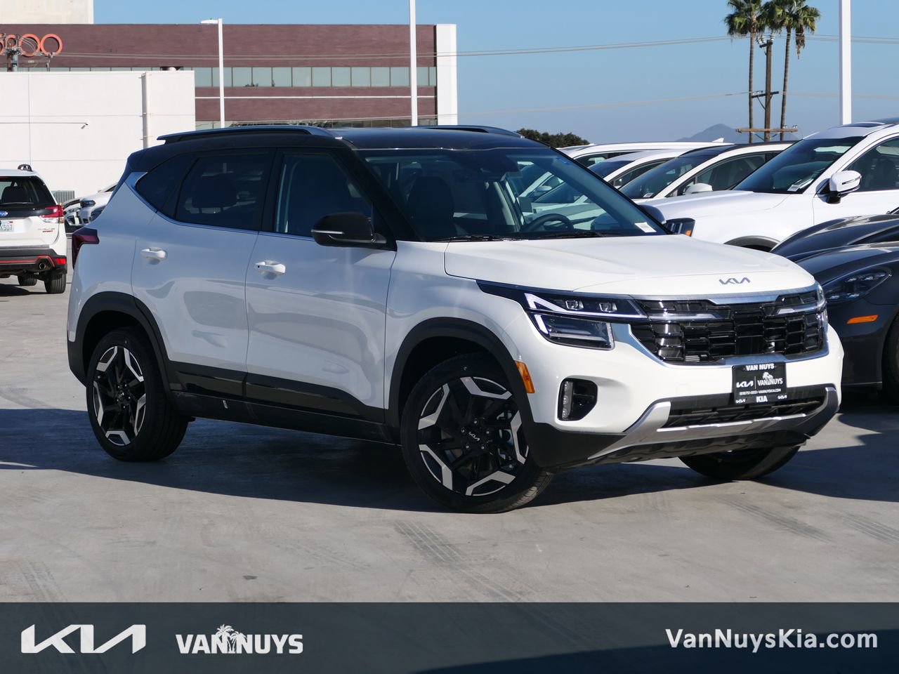 New 2026 Kia Seltos SX AWD/4WD image 1