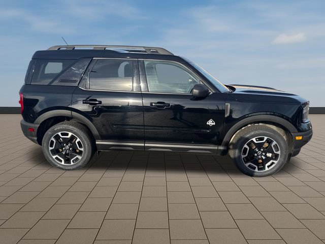 Used 2024 Ford Bronco Sport Outer Banks w/ Tech Package image 8