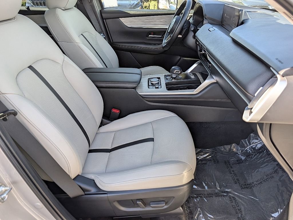 Certified 2024 MAZDA CX-90 3.3 Turbo w/ Premium Package image 19