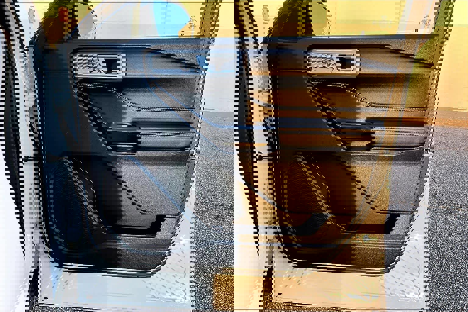 Used 2022 Ford Explorer ST w/ Equipment Group 401A image 22