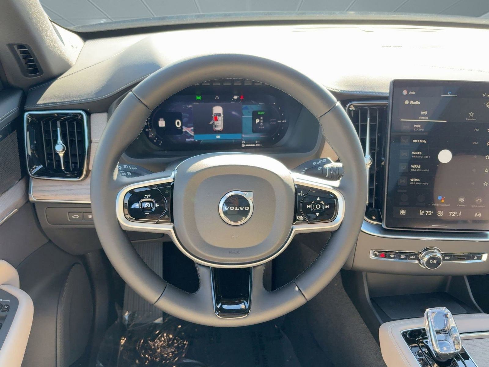 New 2026 Volvo XC90 T8 Plus w/ Protection Package image 25