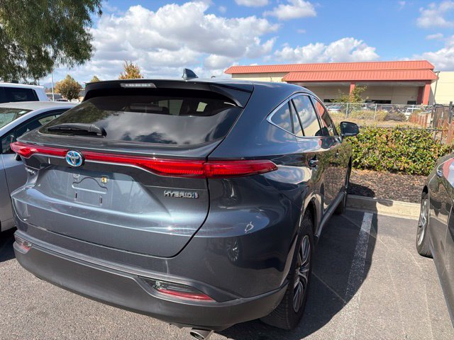Used 2022 Toyota Venza LE AWD/4WD image 5