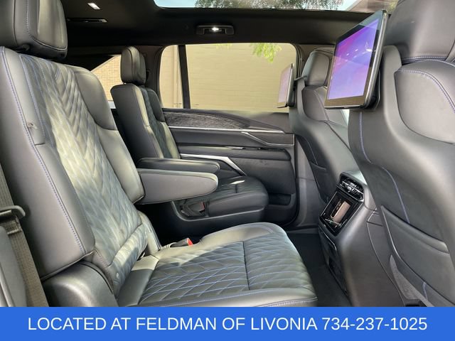 Used 2025 Cadillac Escalade IQ Sport 1 w/ Smart Trailering package AWD/4WD image 25