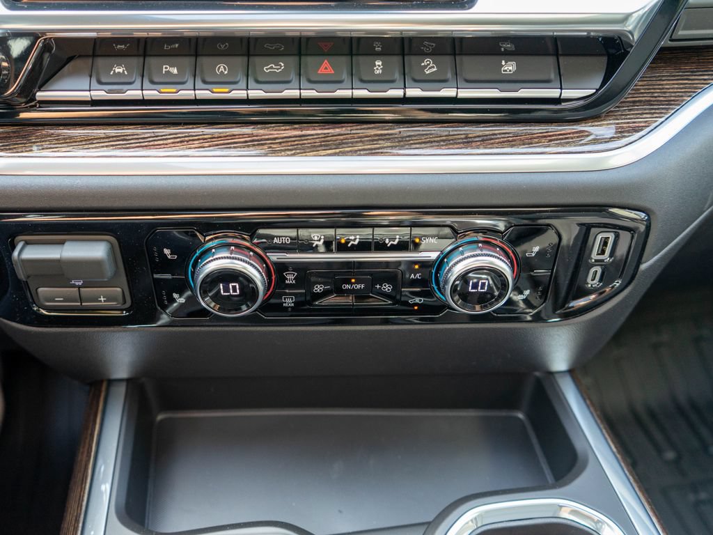New 2026 GMC Sierra 1500 Elevation w/ Elevation Premium Package AWD/4WD image 26