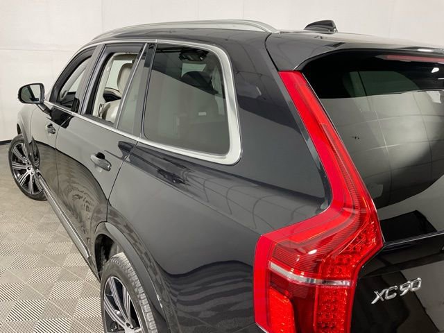 Certified 2023 Volvo XC90 B6 Ultimate w/ Protection Package Premier image 33