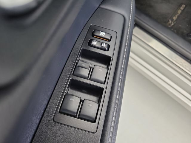 Used 2015 Lexus ES 300h w/ Navigation System Package FWD image 20