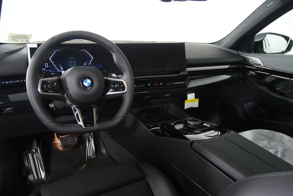 New 2026 BMW 530i w/ M Sport Package image 19