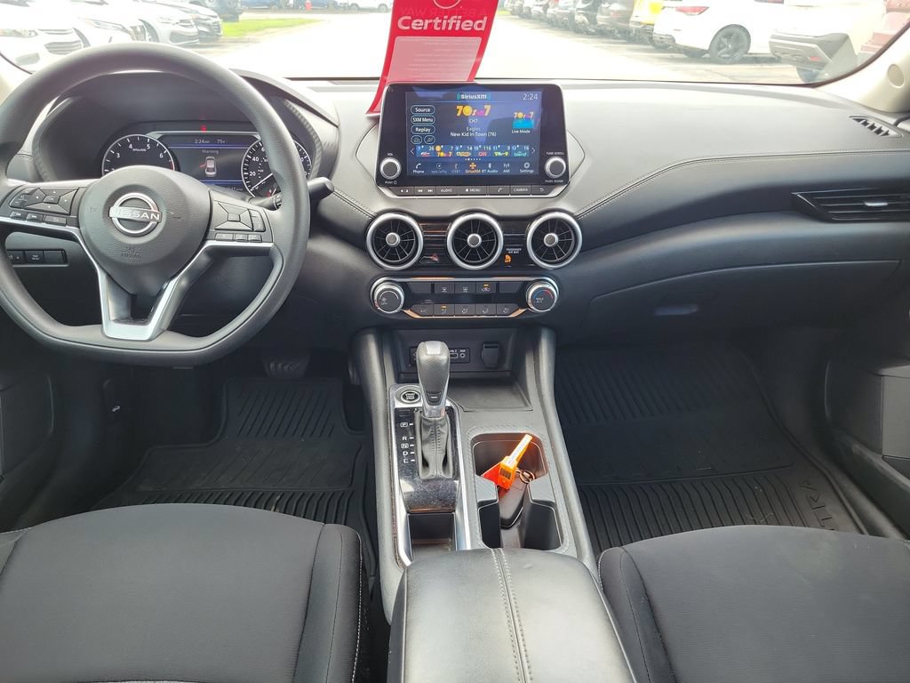 Used 2024 Nissan Sentra SV FWD image 8