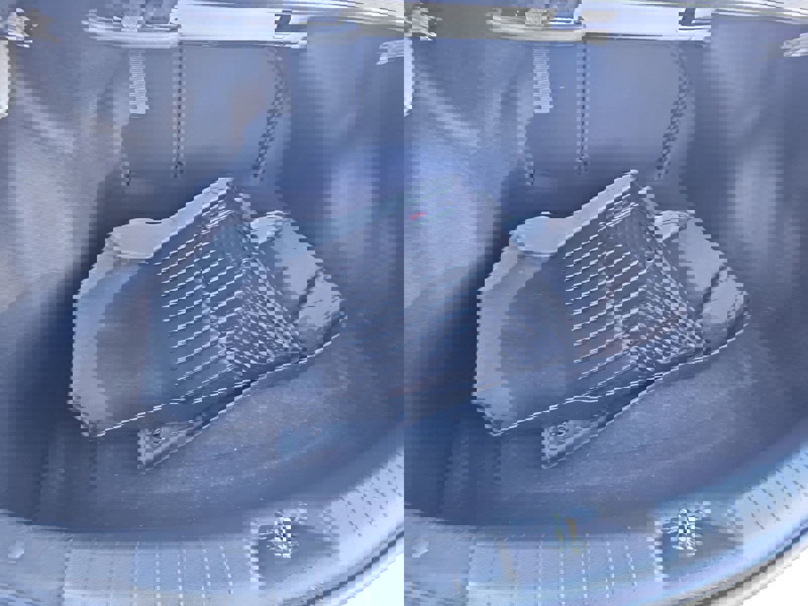 Used 2020 Hyundai Elantra SE w/ Cargo Package (C1) image 20