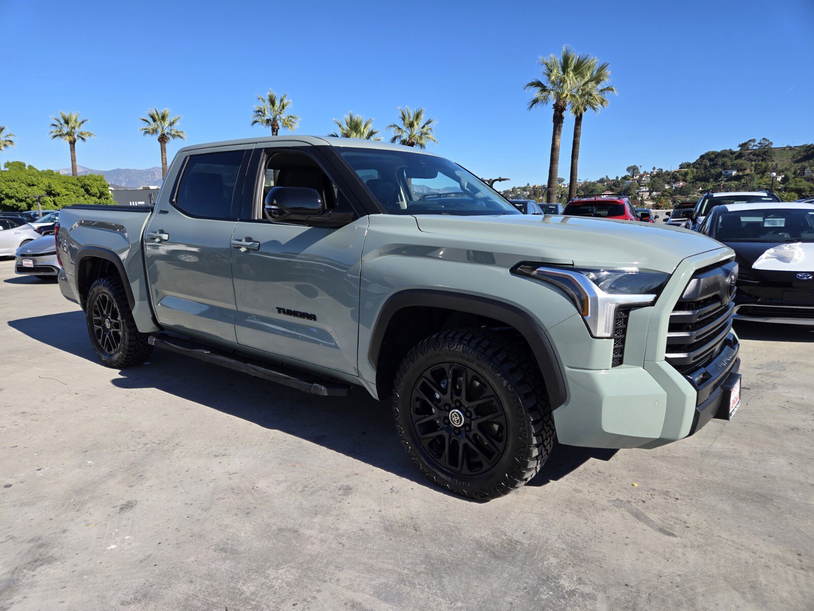 Used 2024 Toyota Tundra Limited image 3