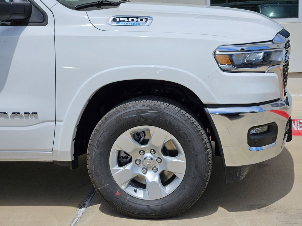 New 2026 RAM 1500 4x4 Crew Cab image 6