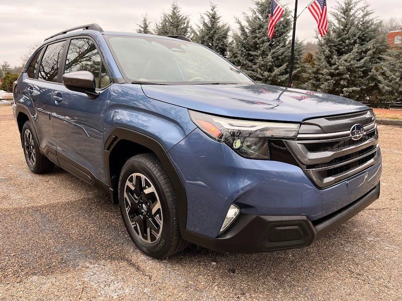 Used 2025 Subaru Forester Premium w/ Convenience Package #2 image 33