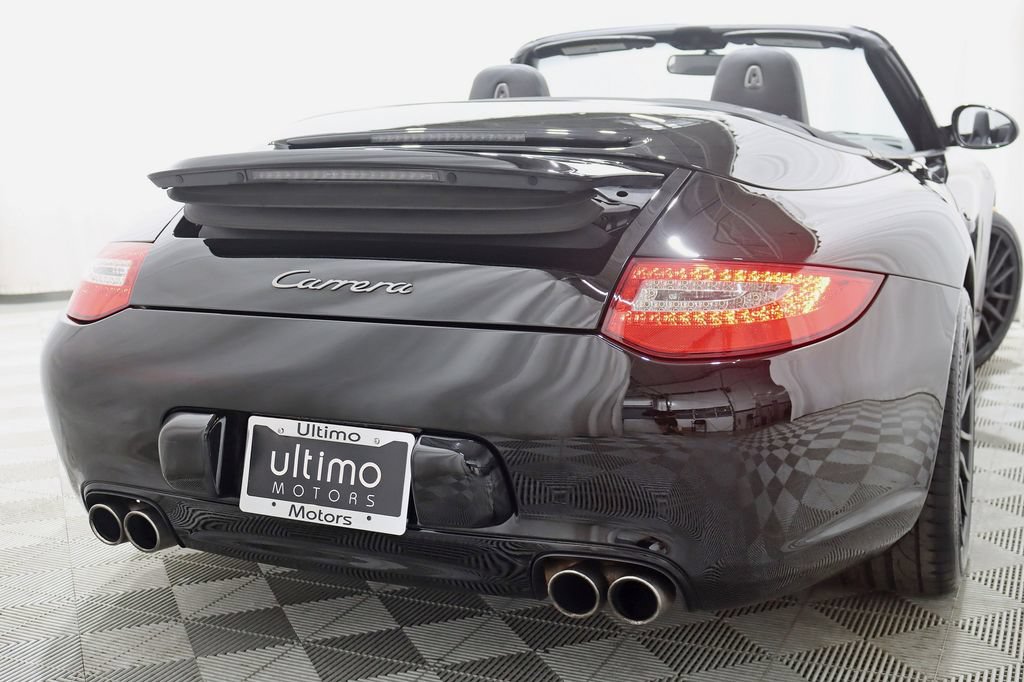 Used 2010 Porsche 911 Carrera RWD image 14