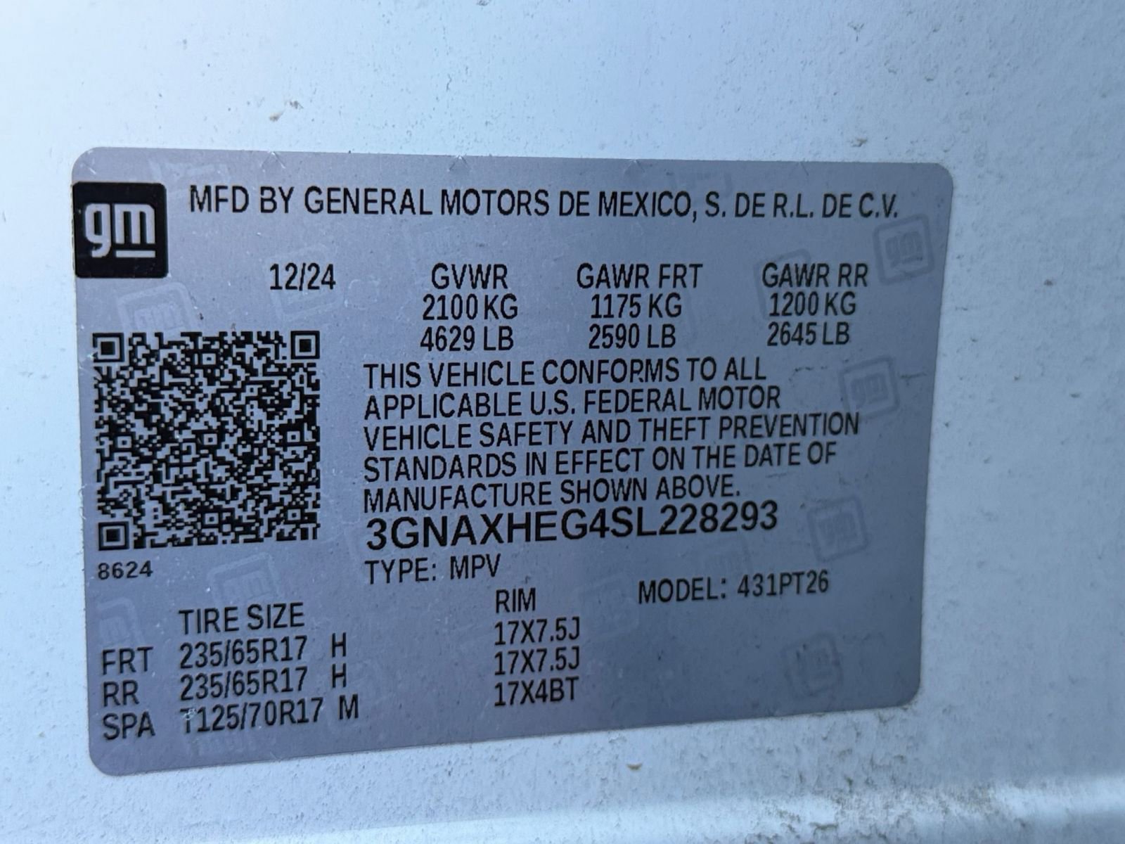 Used 2025 Chevrolet Equinox LT FWD image 29