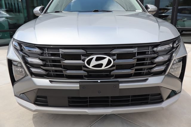 Used 2025 Hyundai Tucson SEL FWD image 16