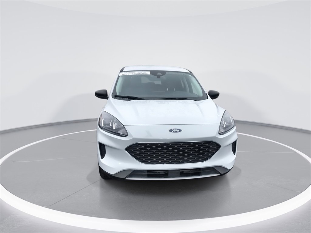 Used 2022 Ford Escape SE image 3