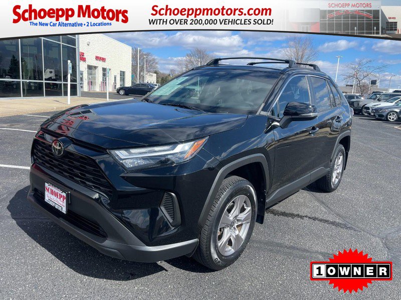 Used 2023 Toyota RAV4 XLE w/ Convenience Package image 1