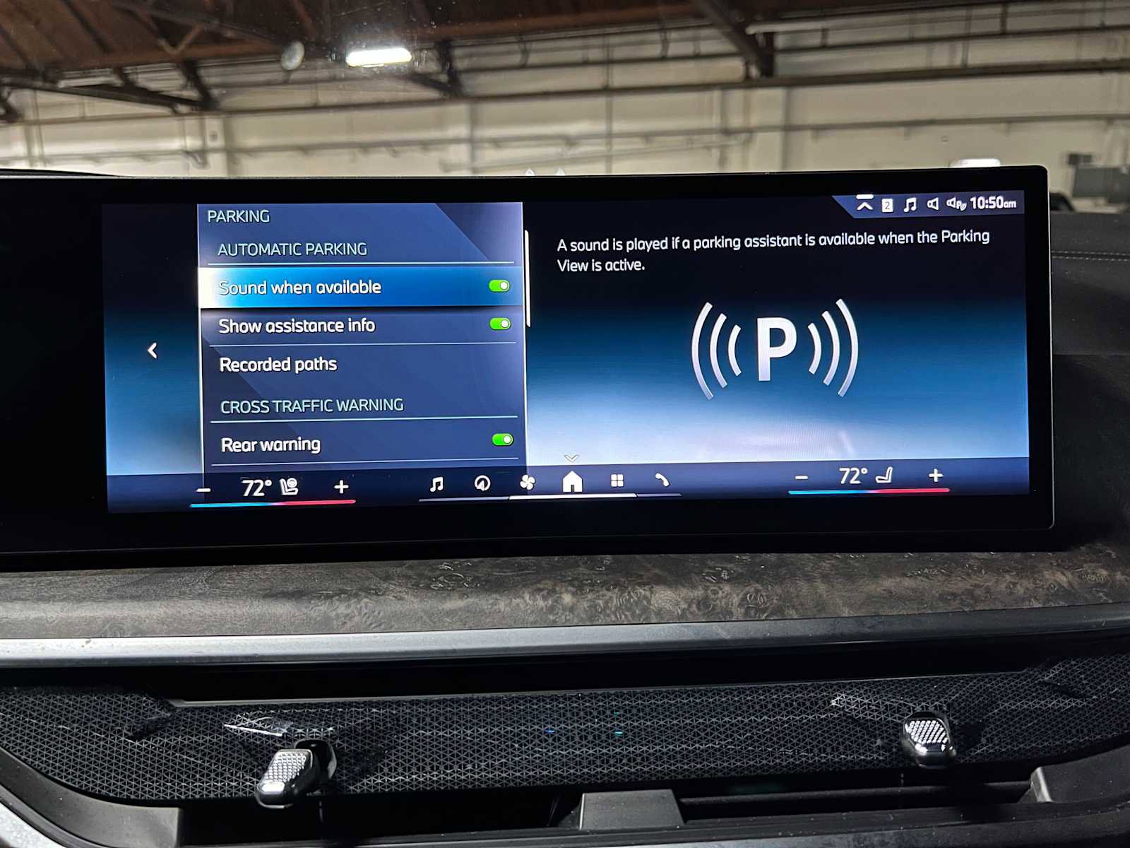 Used 2024 BMW X5 xDrive40i AWD/4WD image 43