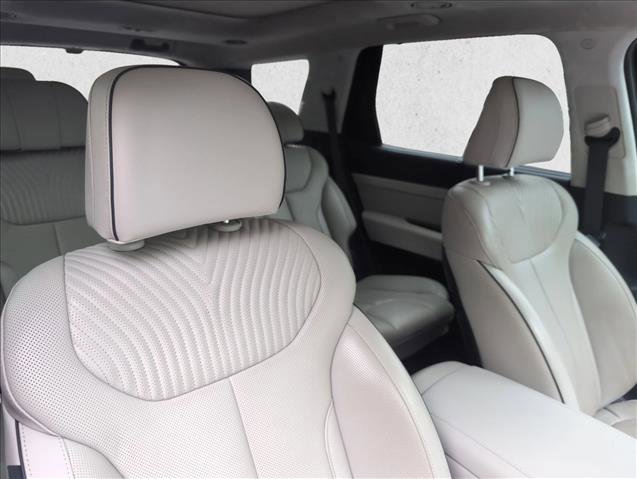 Used 2024 Hyundai Palisade Calligraphy FWD image 24