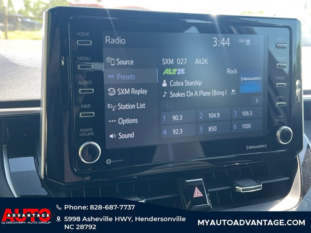 Used 2021 Toyota Corolla SE FWD image 11