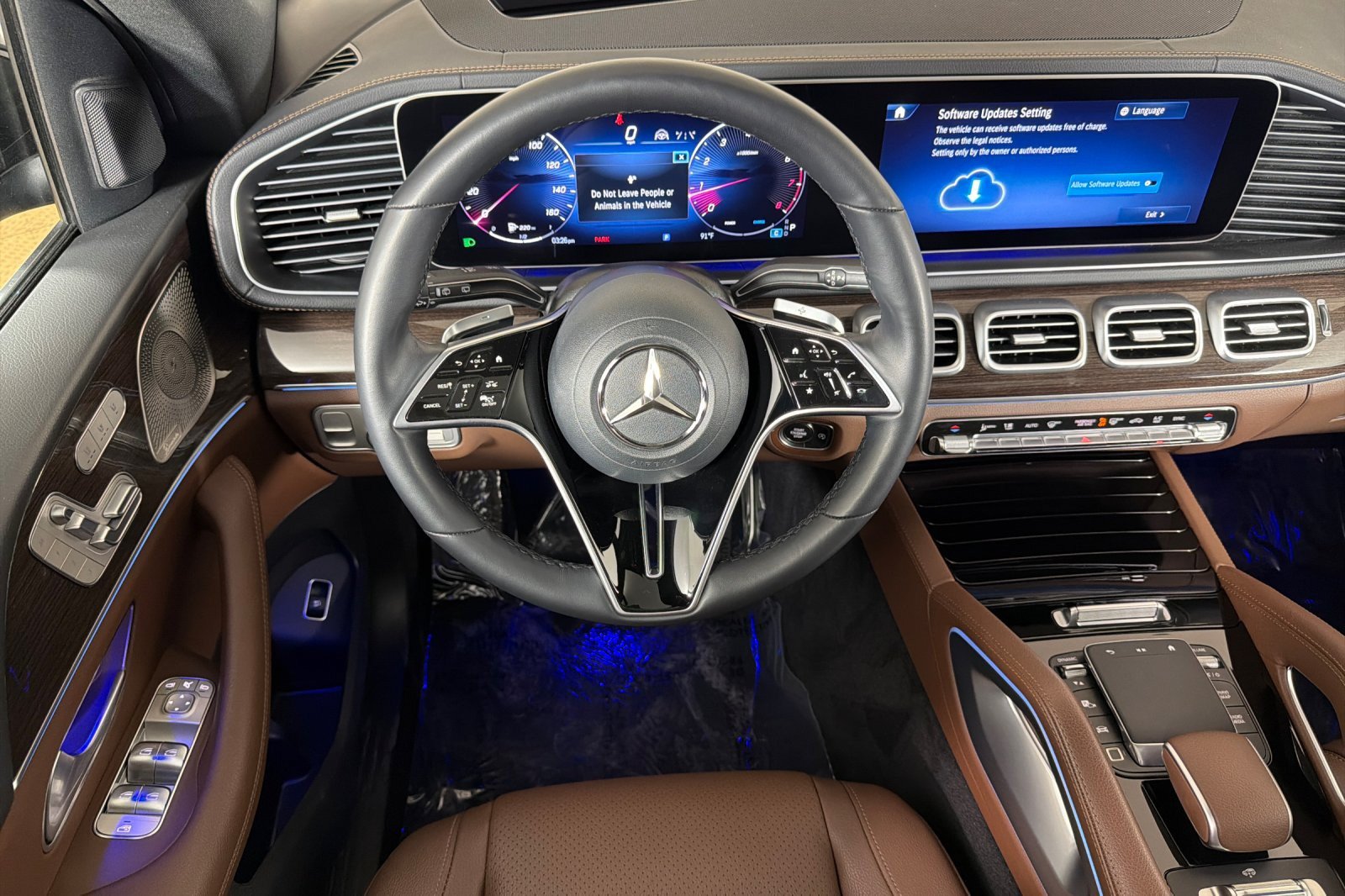 Used 2026 Mercedes-Benz GLS 450 4MATIC image 13
